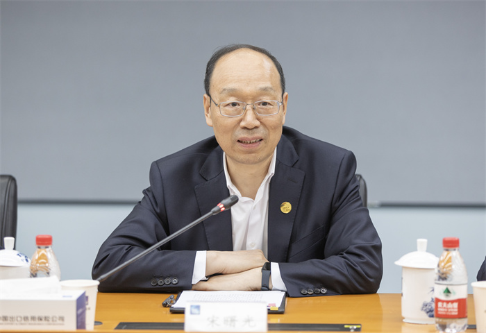 中国信保与中国太平签署《全面战略合作协议》